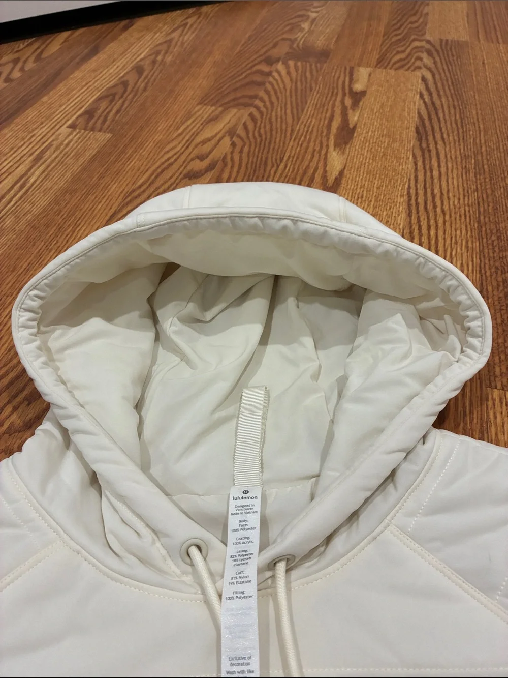 lululemon athletica Quilted Hooded Puffer - Cream
